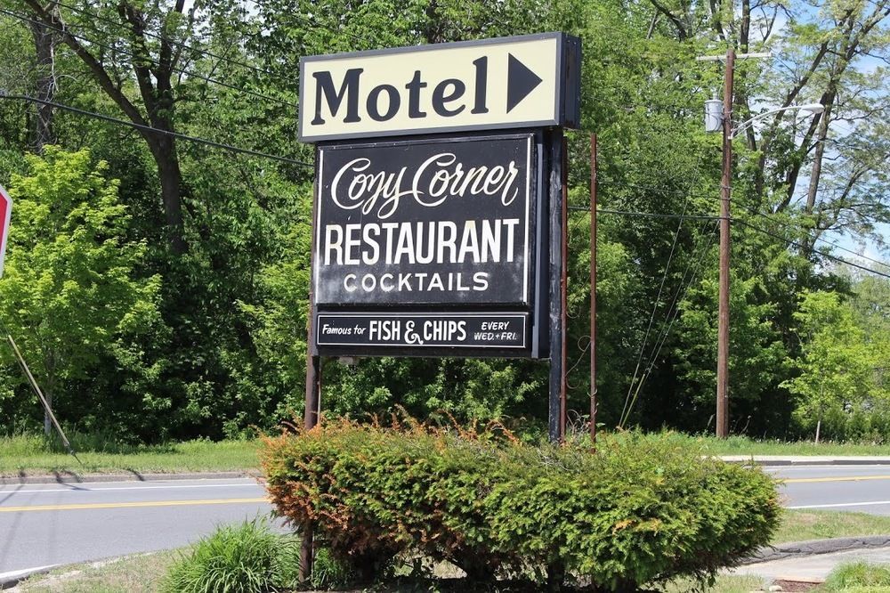 Cozy Corner Motel Williamstown Exterior photo