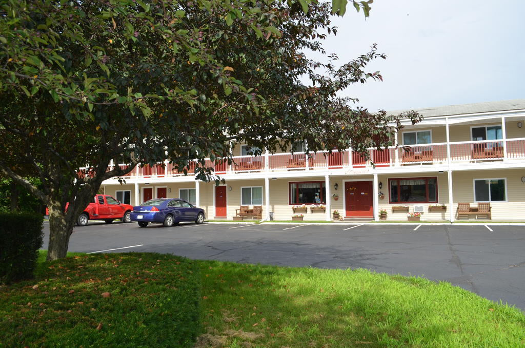 Cozy Corner Motel Williamstown Exterior photo